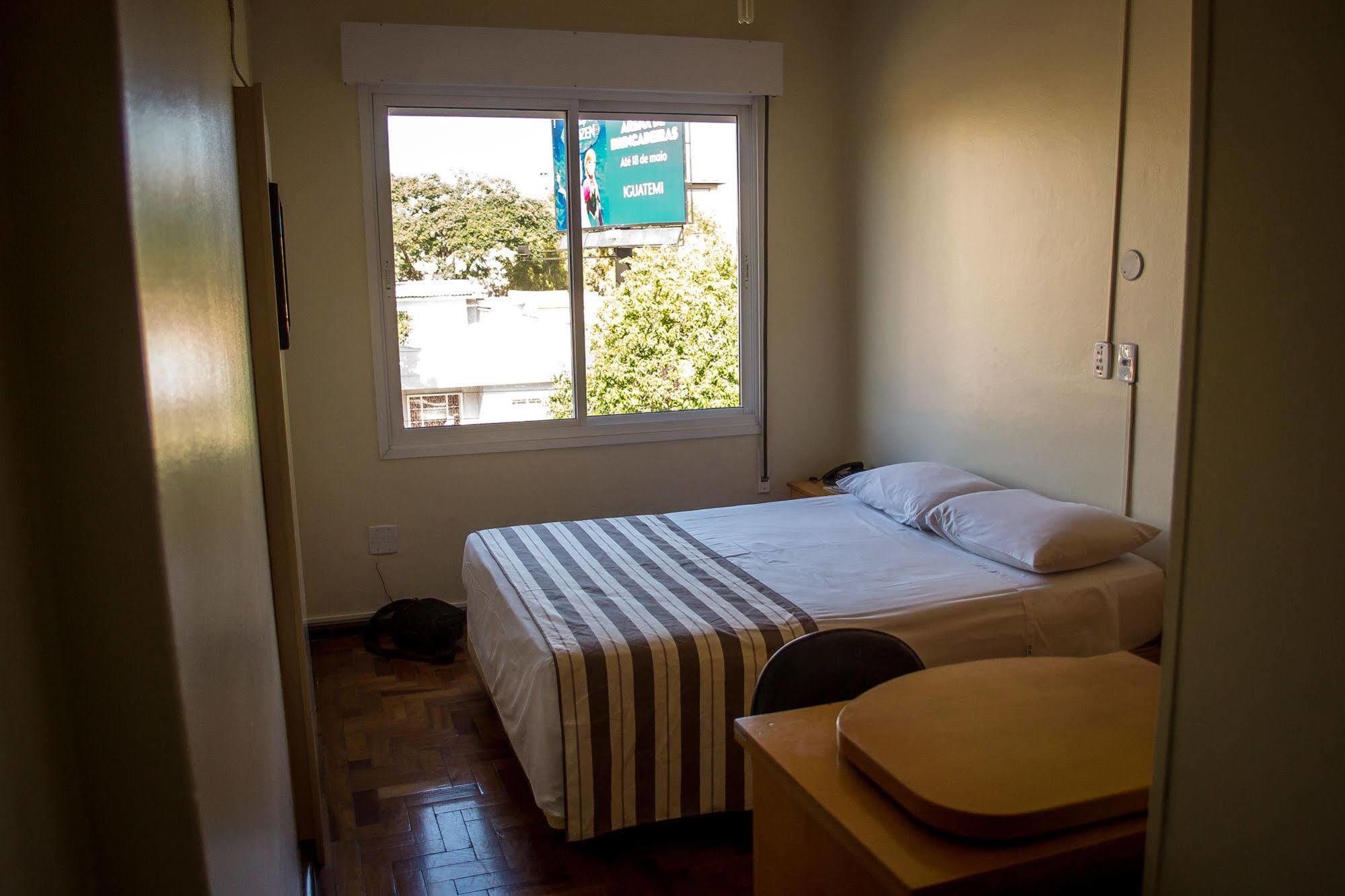 Colossi Hotel Porto Alegre Eksteriør bilde