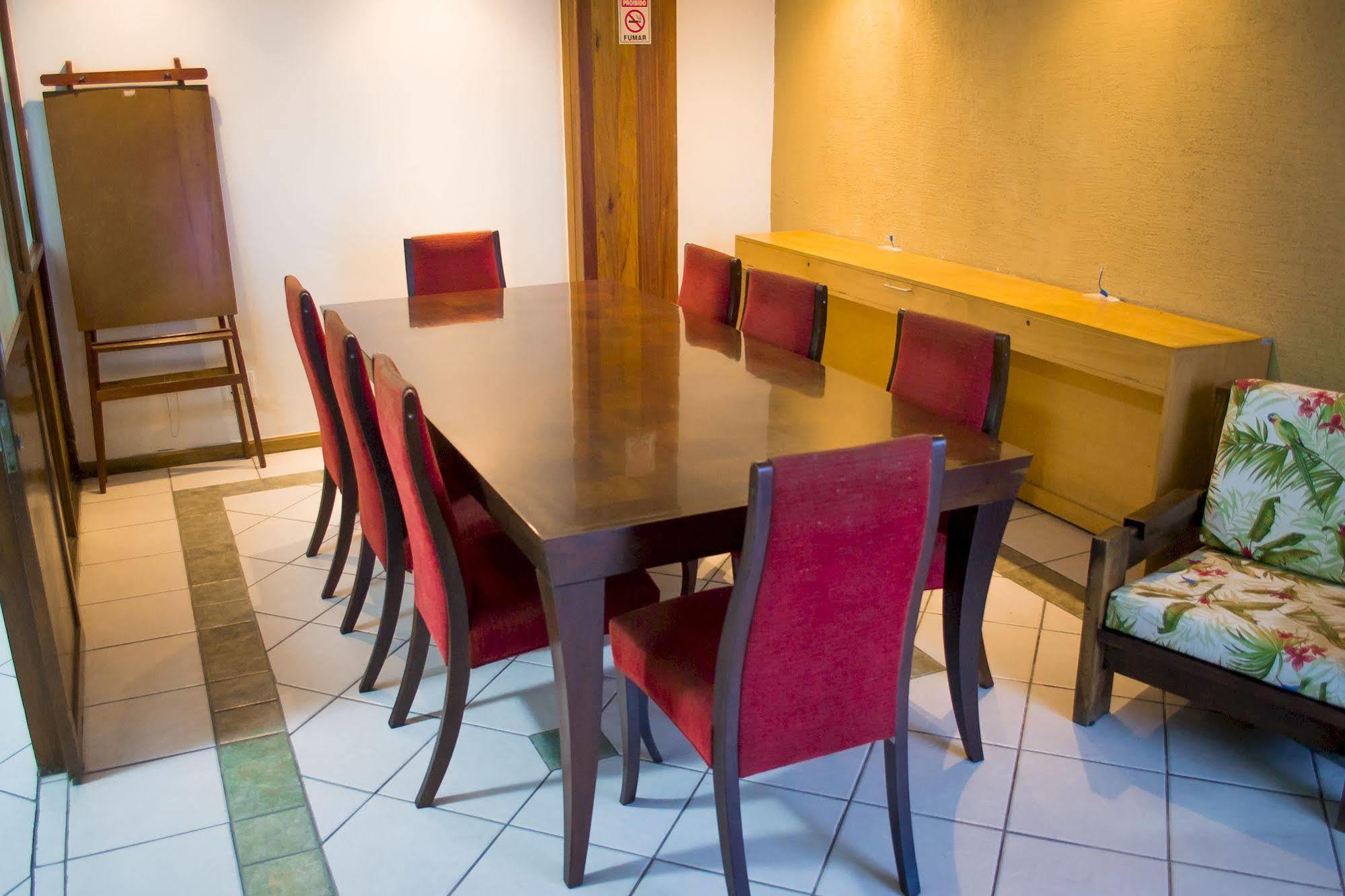 Colossi Hotel Porto Alegre Eksteriør bilde